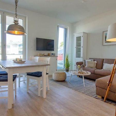 Ahoi Appartement Glowe Buitenkant foto