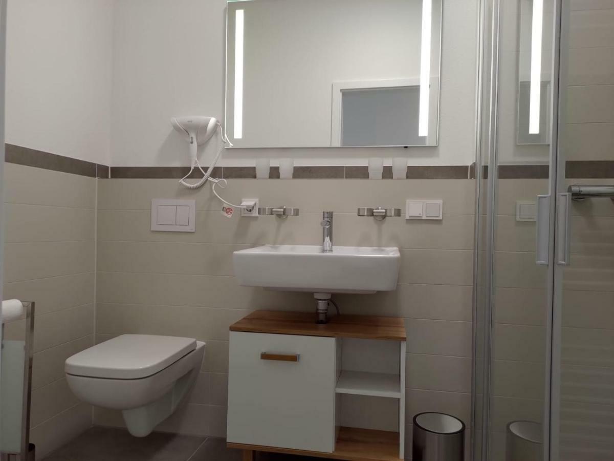 Ahoi Appartement Glowe Buitenkant foto